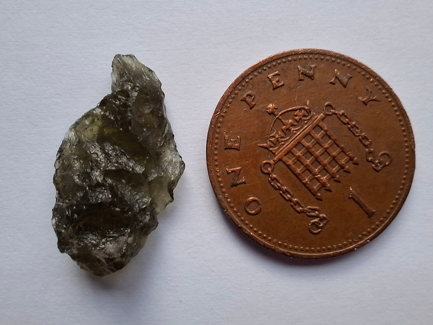 Moldavite Piece, 0.98g, Tektite (Ref: 1427)