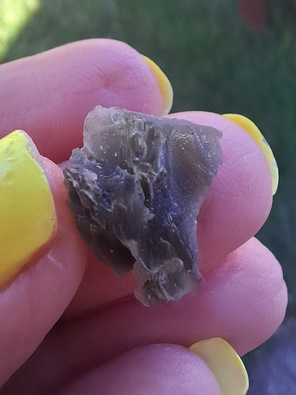 Moldavite Piece, 1.74g, Tektite (Ref: 1513)