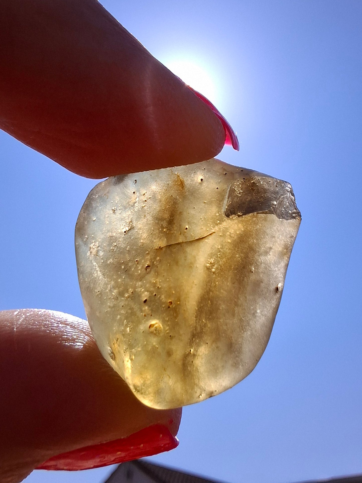 Libyan Desert Glass (darker) Piece, 6.82g, Tektite (Ref: L1365)