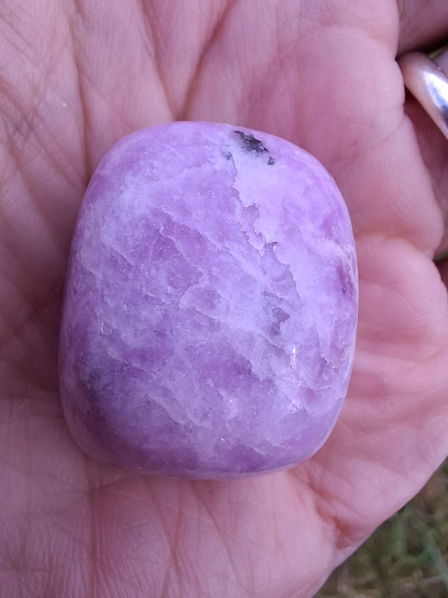 Lepidolite, Tumble Stone, Crystal (Ref: T116)