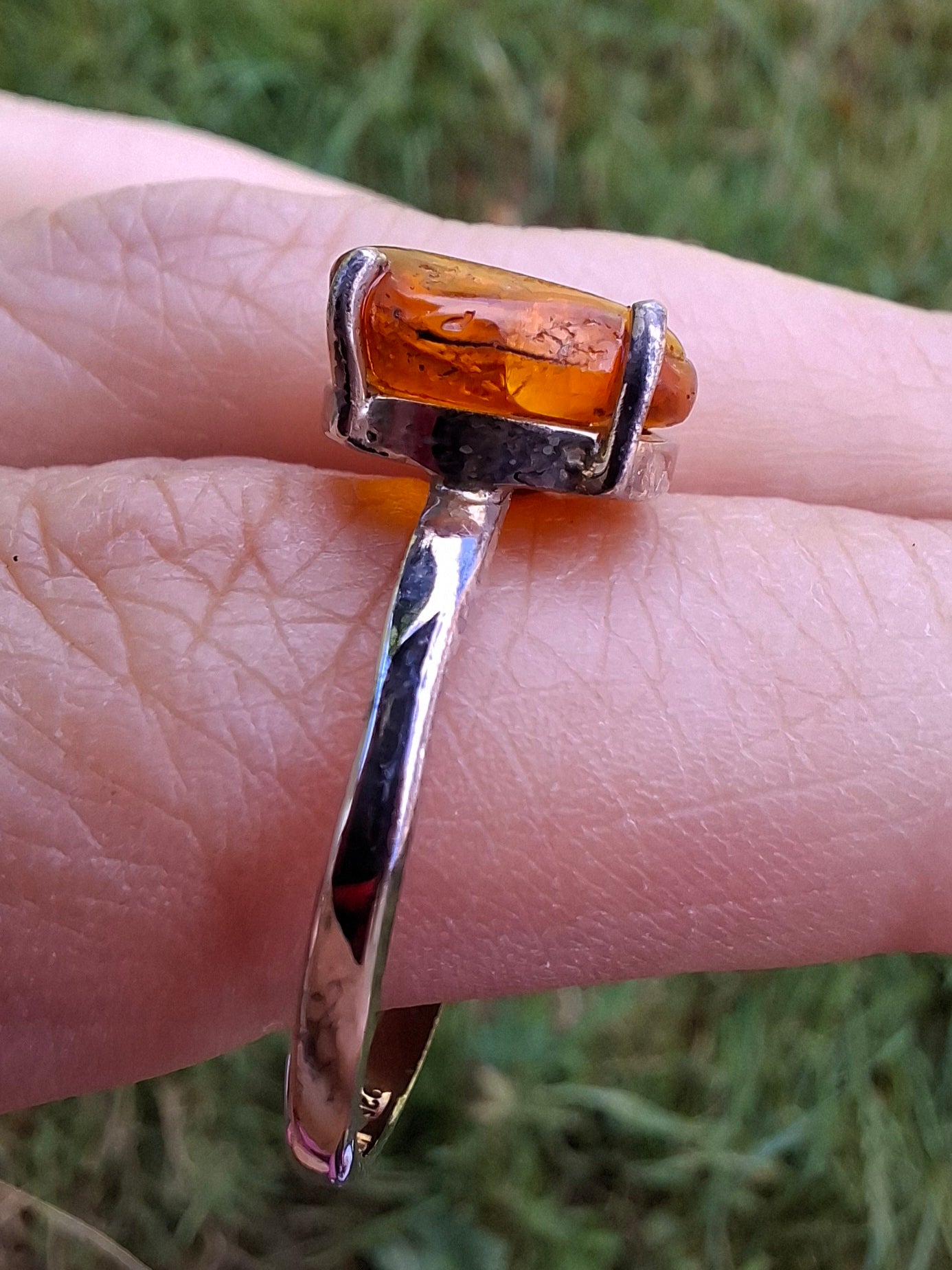 Baltic Amber Ring, size large X, 925 Silver, Fossil (Ref: AR35)