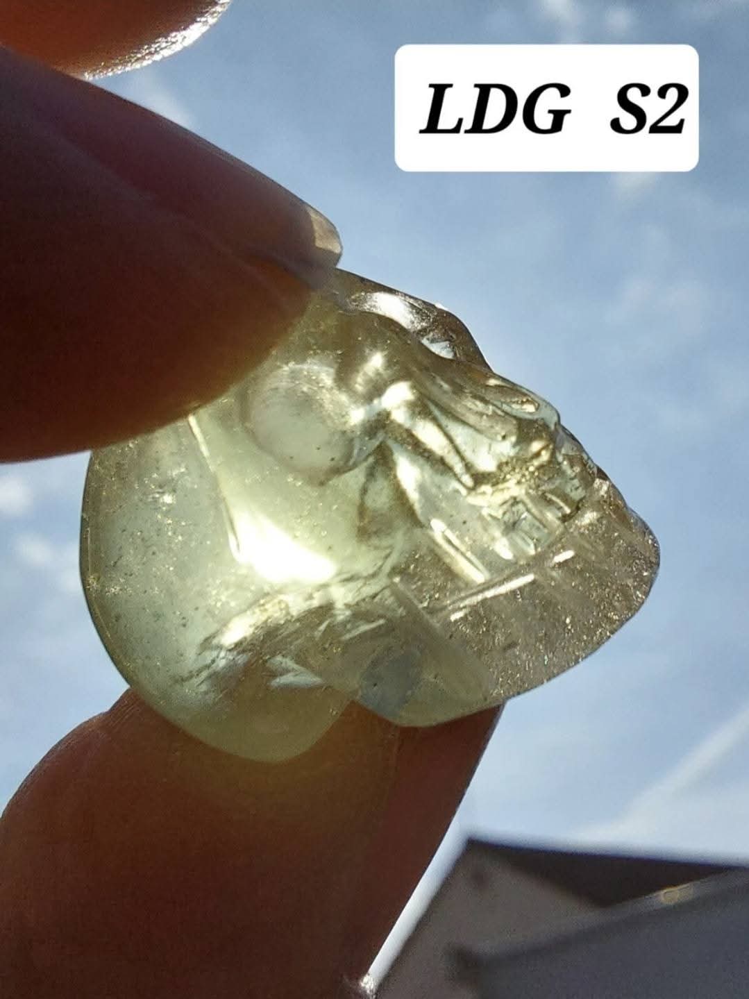 Libyan Desert Glass SKULL carving, 4.59g, Tektite (Ref: Skull2)