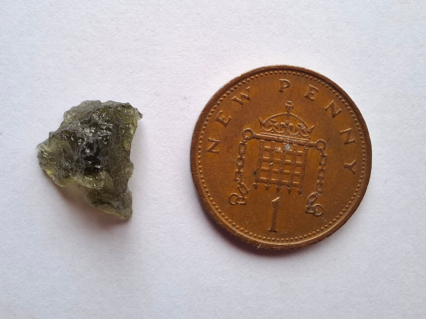 Moldavite Piece, 0.72g, Tektite (Ref: 1379)