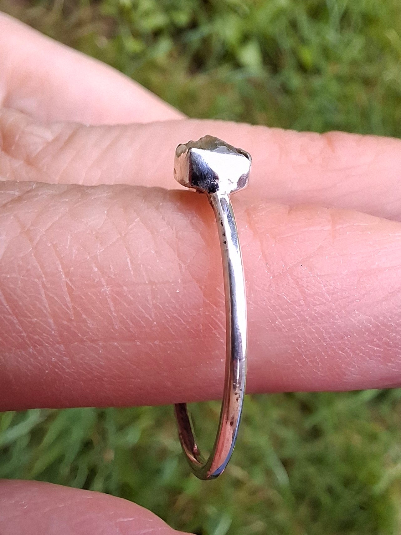 Moldavite Ring, size large R/small S, 925 Silver, Tektite (Ref: R65)