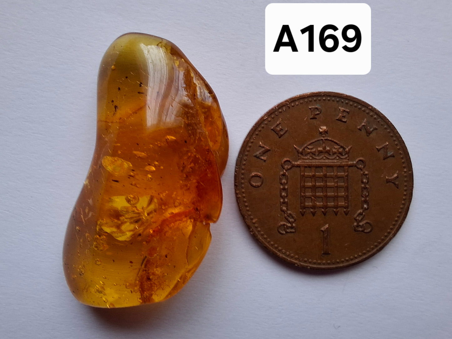 Baltic Amber, 2.34g, Fossil (Ref: A169)