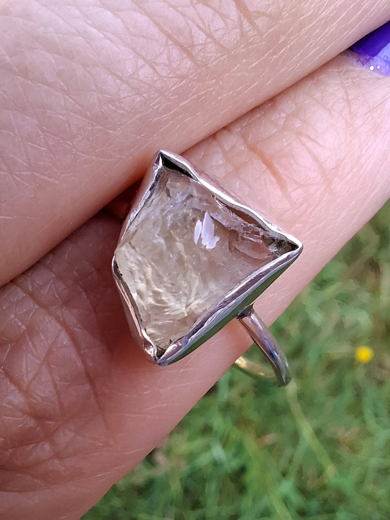 Libyan Desert Glass Ring, size large V, 925 Silver, Tektite (Ref: LR58)