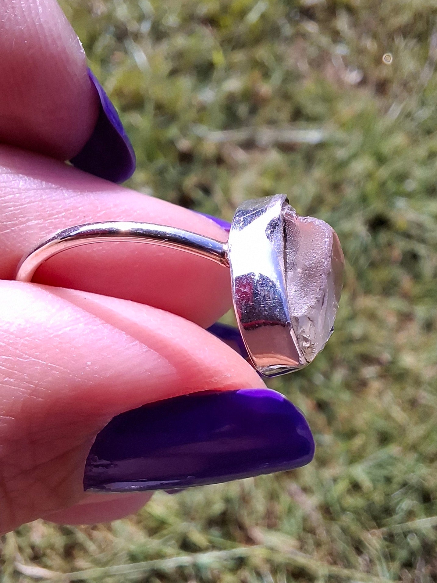 Libyan Desert Glass Ring, size small R, 925 Silver, Tektite (Ref: LR38)