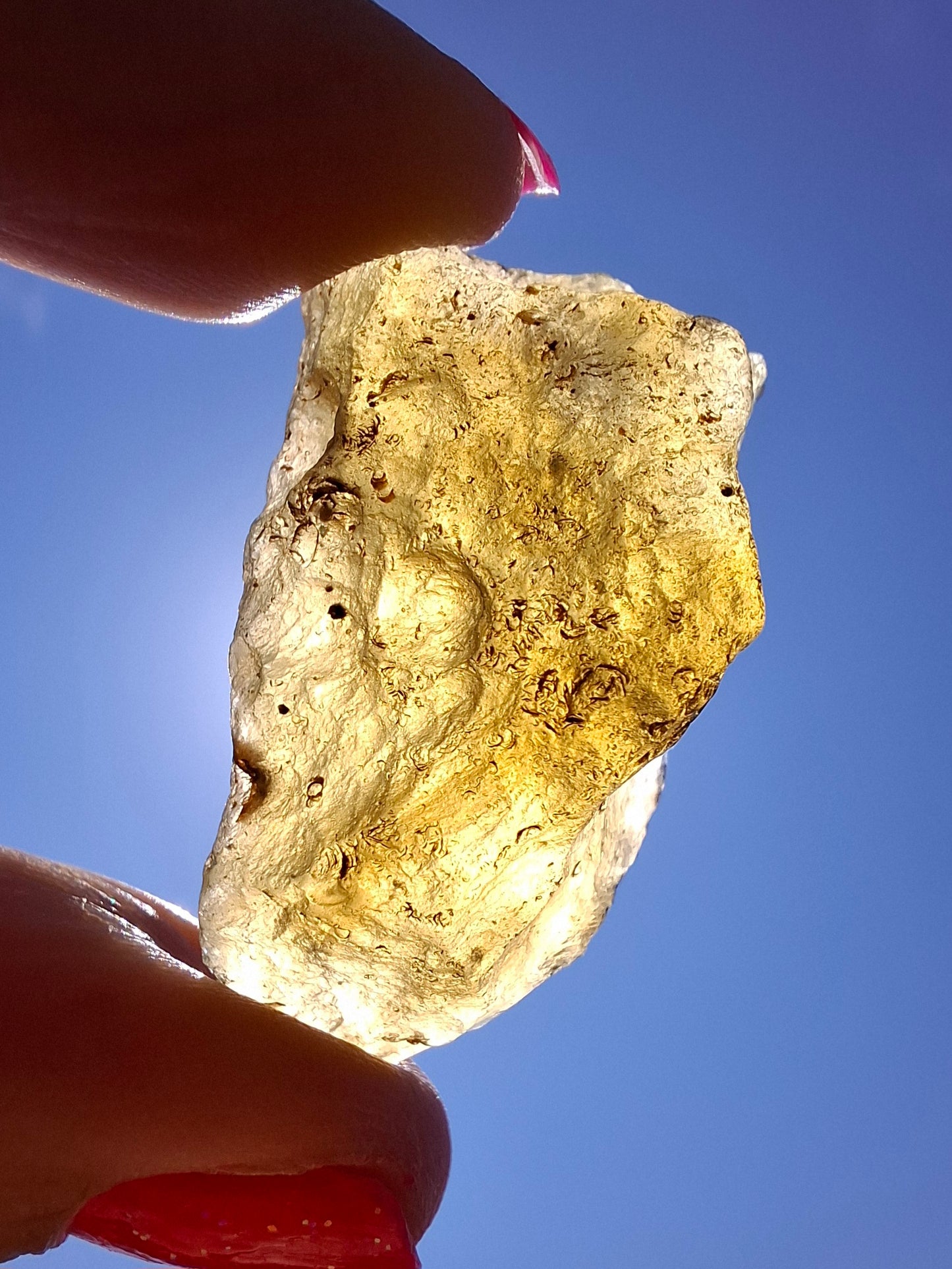 Libyan Desert Glass (darker) Piece, 11.69g, Tektite (Ref: L1366)