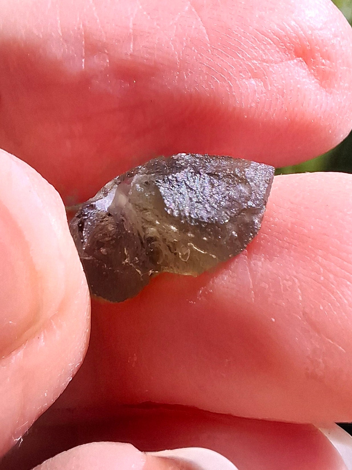 DRILLED, Moldavite Piece, 0.96g, Tektite (Ref: D27)