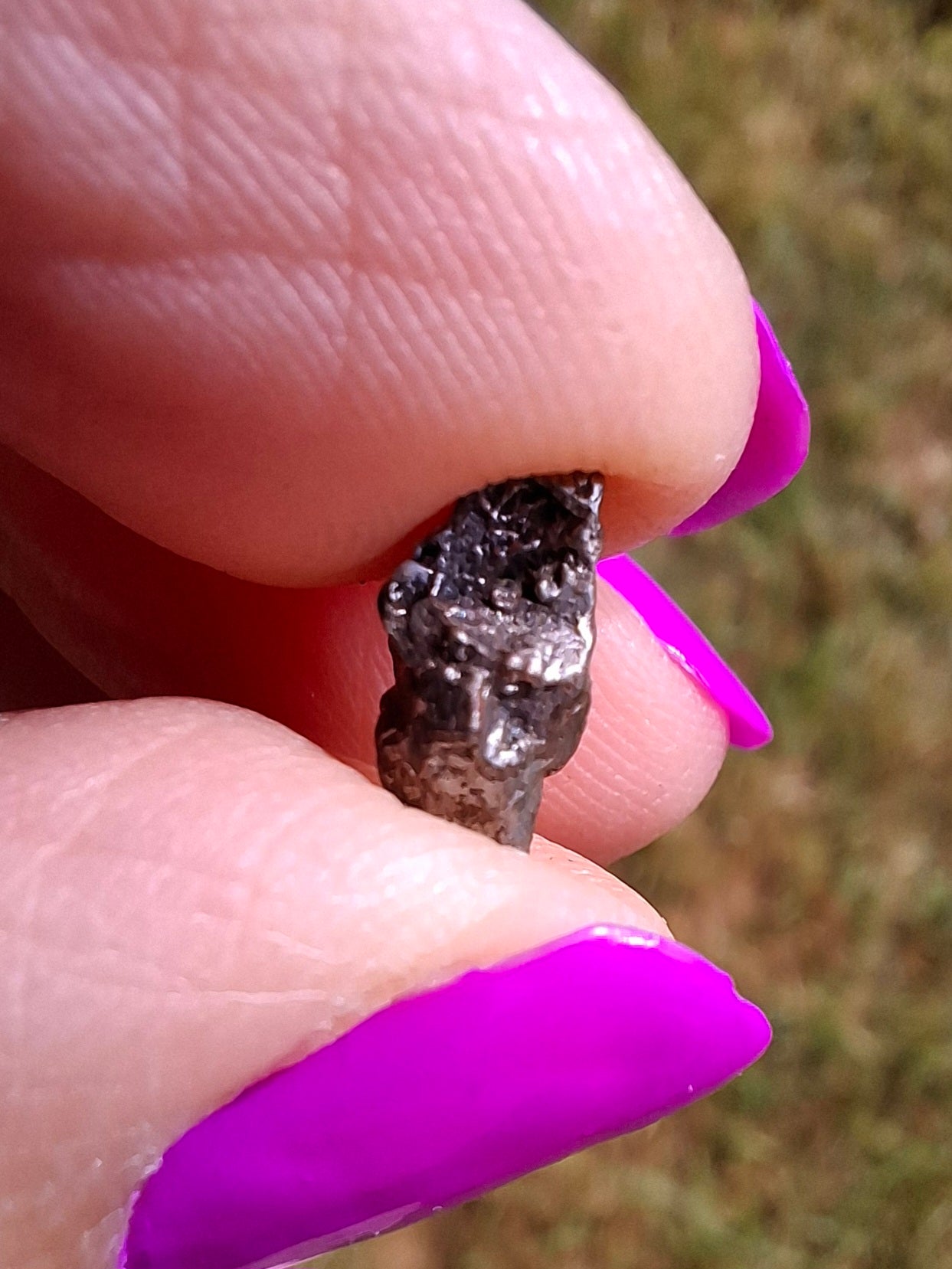 Campo del Cielo, 1.00g, Nickel Iron Meteorite (Ref: C6)