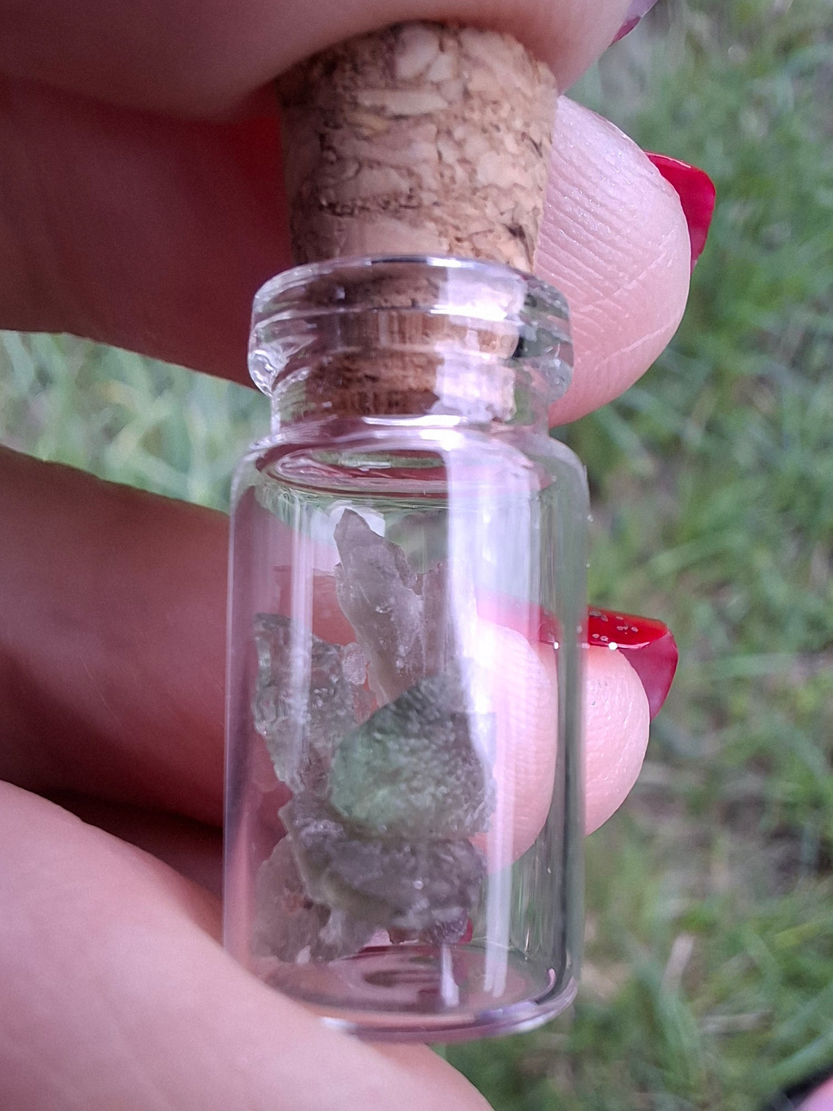 Moldavite Chips (0.50g) in 1ml Bottle, Tektite (Ref; B26)