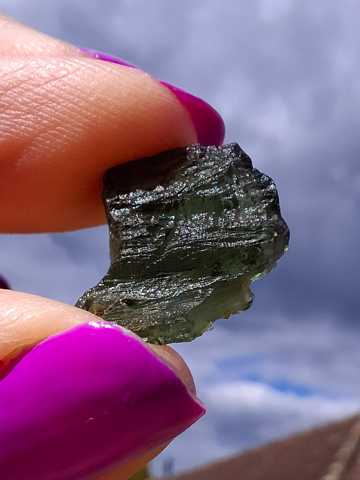 Moldavite Piece, 1.92g, Tektite (Ref: 1426)