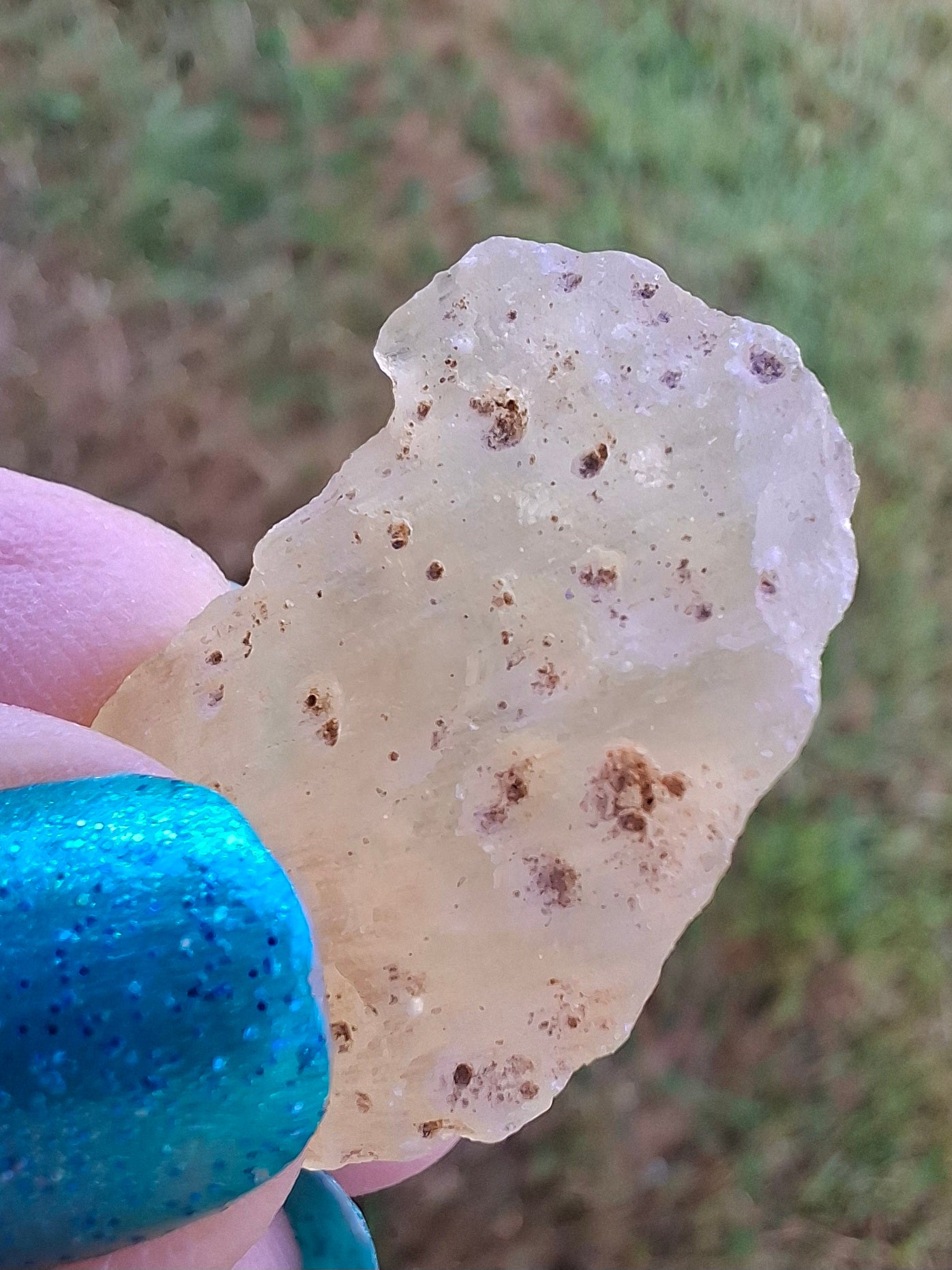 Libyan Desert Glass Piece 6.33g, Tektite