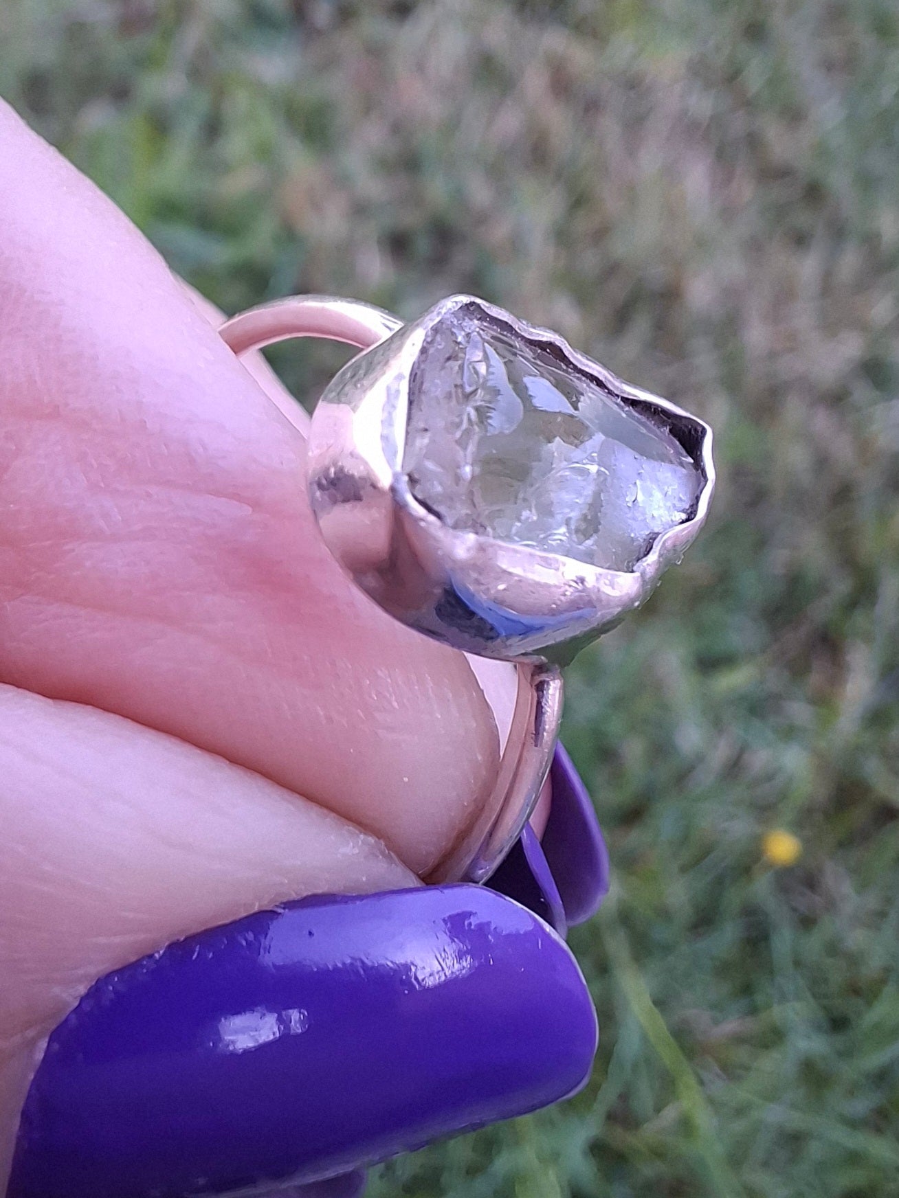 Libyan Desert Glass Ring, size small R, 925 Silver, Tektite (Ref: LR41)