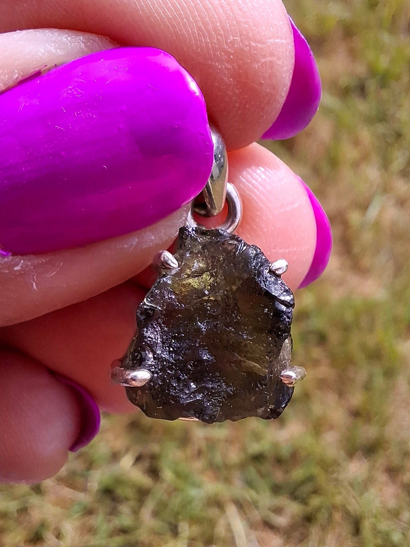 Moldavite Claw Pendant, 925 Silver, Tektite (Ref: P28)