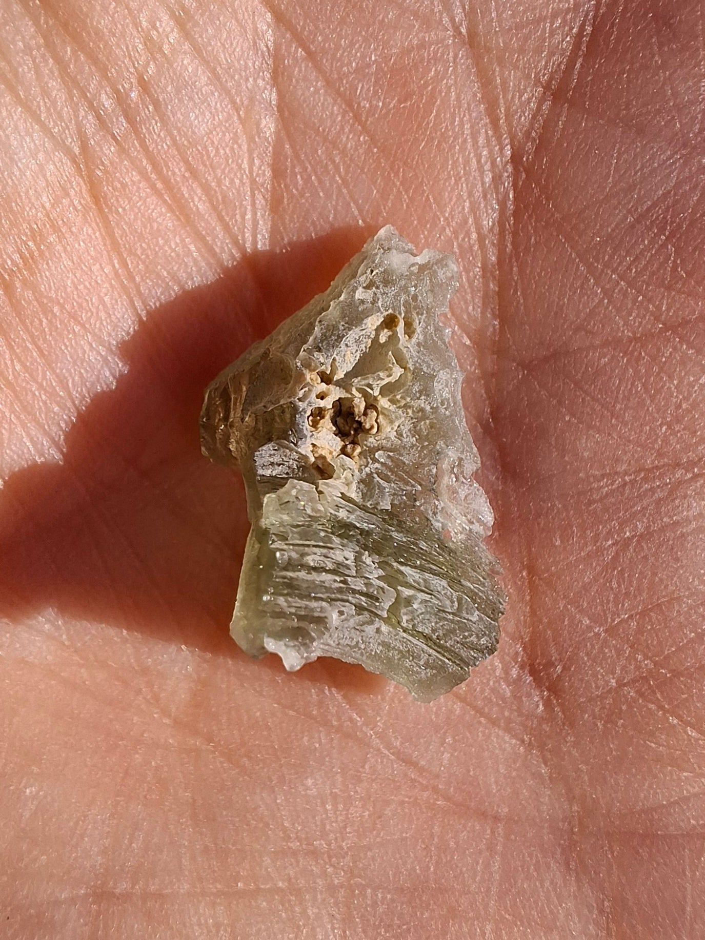 Moldavite Piece, SNOWFLAKE, FROSTED, BRUSNA, 0.92g, Tektite (Ref: 1499)