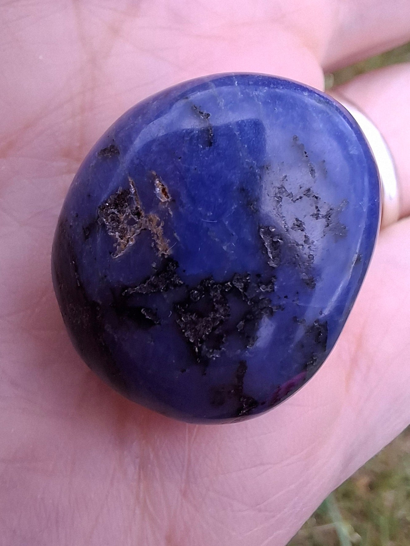 Sodalite, Tumble Stone, Crystal (Ref: T148)