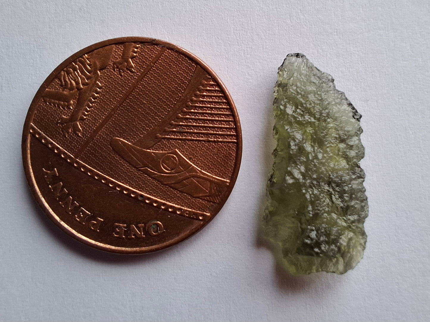 Moldavite Piece, 0.84g, Tektite (Ref: 1418)