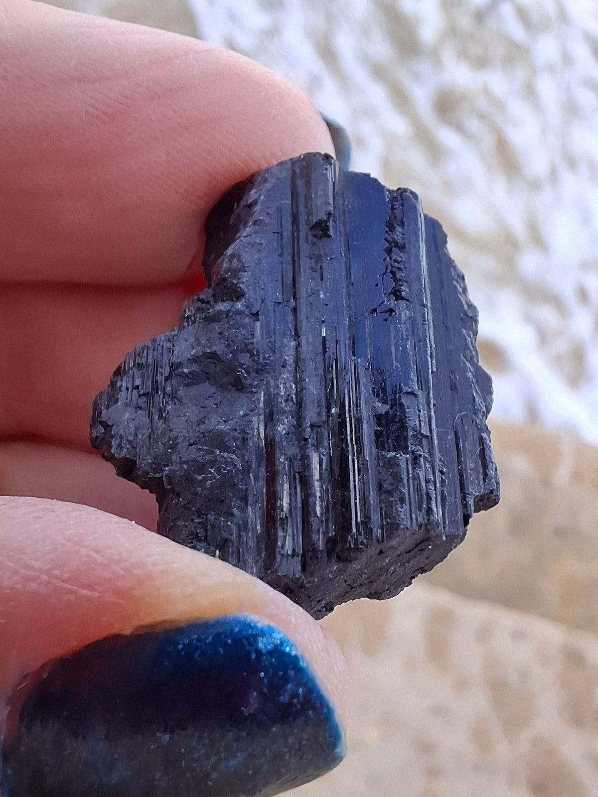 Black Tourmaline RAW, 8.70g, Crystal (Ref: RBT4)