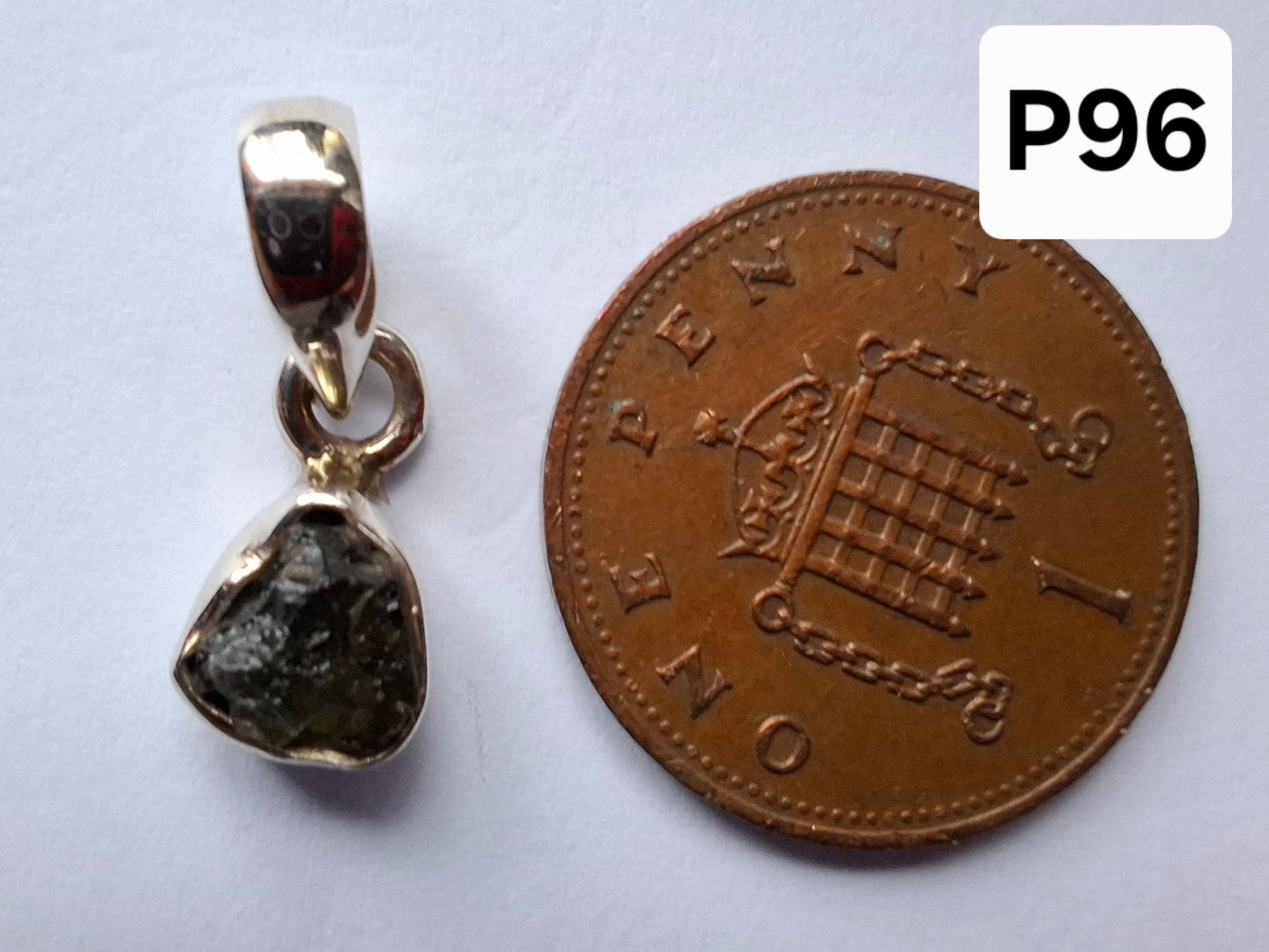 Moldavite Pendant, 925 Silver, Tektite (Ref: P96)