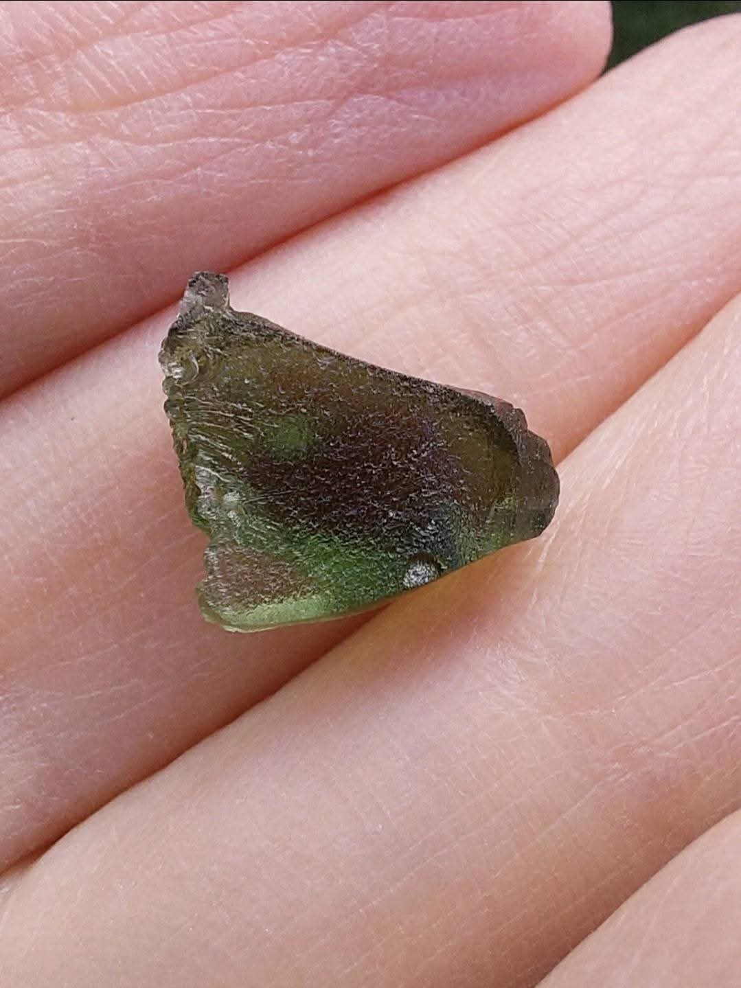 Moldavite Piece, 0.94g, Tektite (Ref: 937)