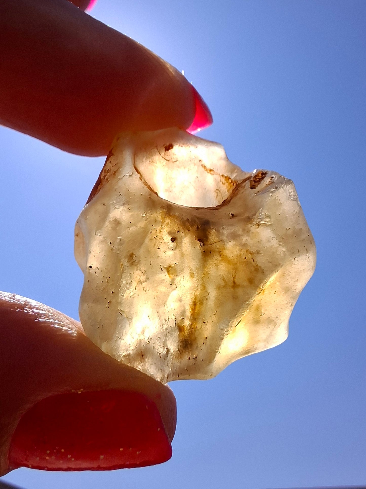 Libyan Desert Glass (darker) Piece, 10.32g, Tektite (Ref: L1376)