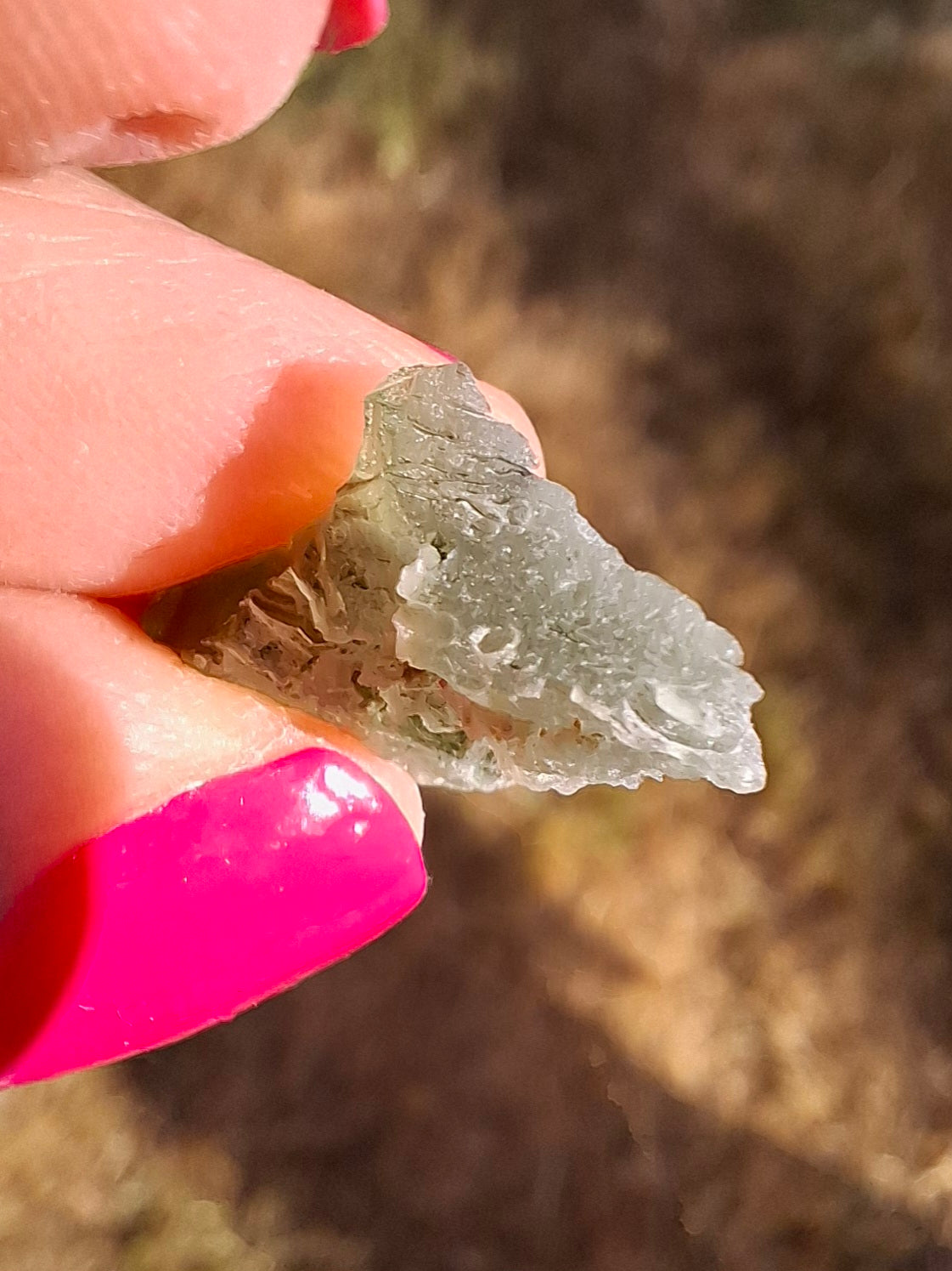Moldavite Piece, SNOWFLAKE, FROSTED, BRUSNA, 0.92g, Tektite (Ref: 1499)