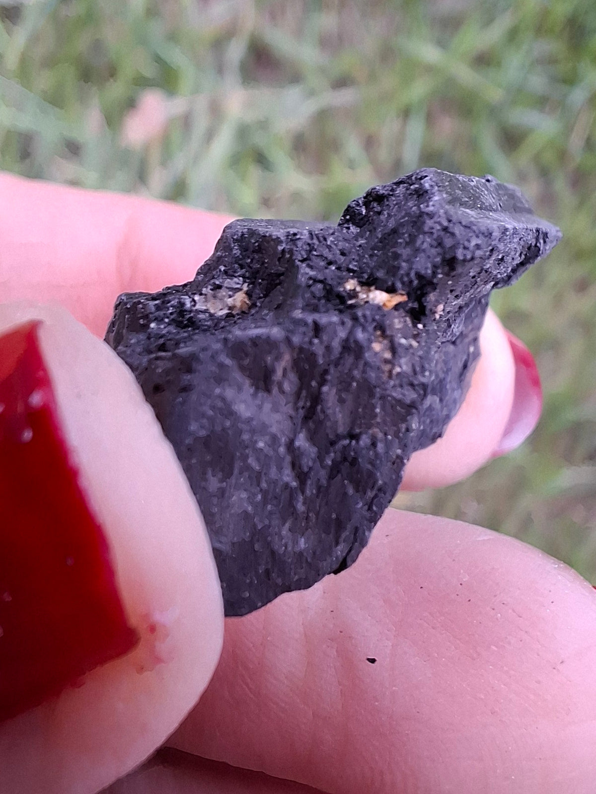 Black Tourmaline RAW, 8.72g, Crystal (Ref: RBT17)