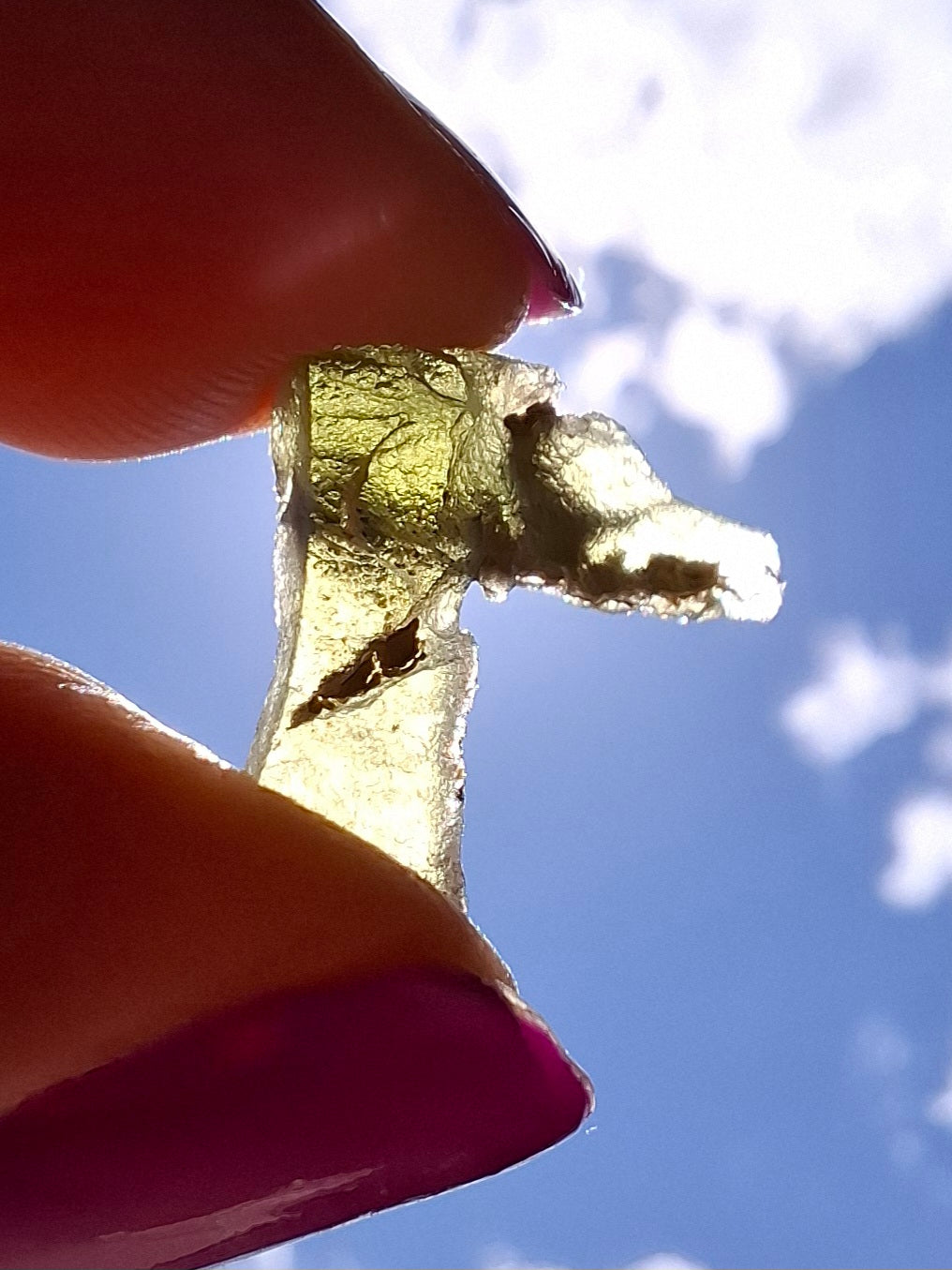 Moldavite Piece, 0.66g, Tektite (Ref: 1436)