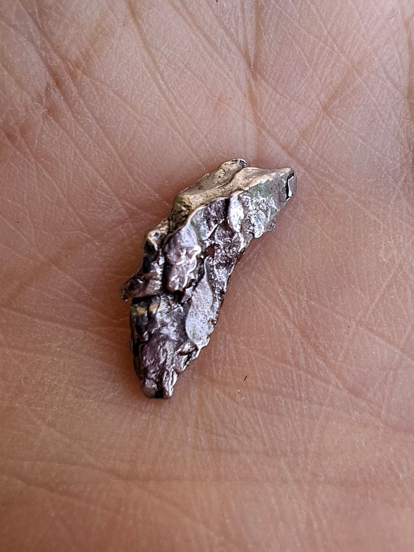 Campo del Cielo, 0.99g, Nickel Iron Meteorite (Ref: C8)