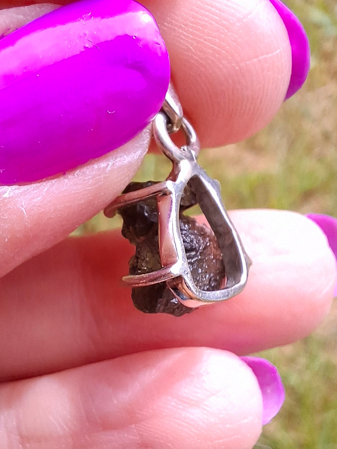 Moldavite Claw Pendant, 925 Silver, Tektite (Ref: P21)