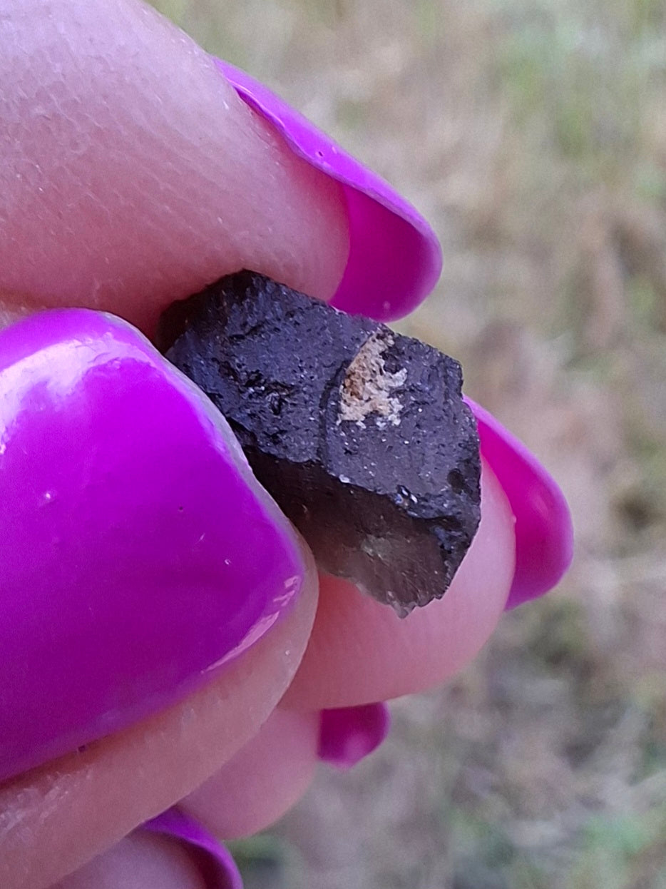 Moldavite Piece, 0.72g, Tektite (Ref: 1443)