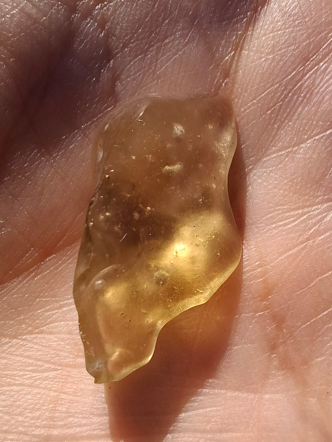 Libyan Desert Glass Piece, 3.04g, Tektite (Ref: LE4)