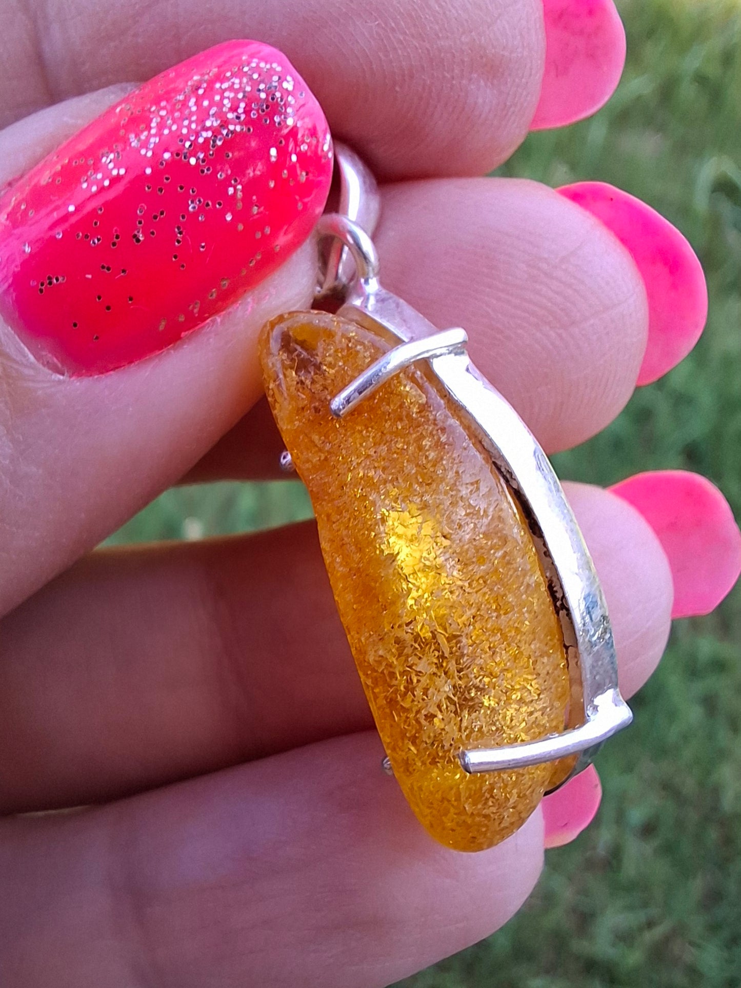 Baltic Amber Pendant, 925 Silver, Fossil (Ref: AP9)