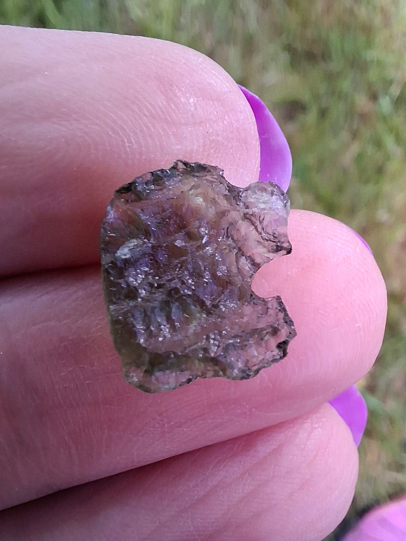 Moldavite Piece, 0.59g, Tektite (Ref: 1428)