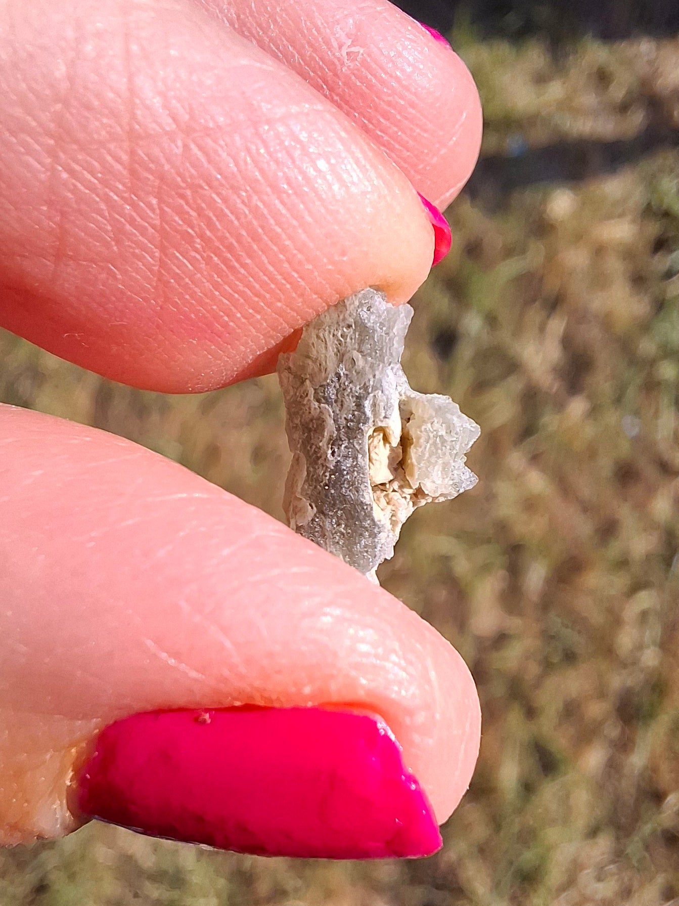 Moldavite Piece, SNOWFLAKE, FROSTED, BRUSNA, 0.64g, Tektite (Ref: 1502)