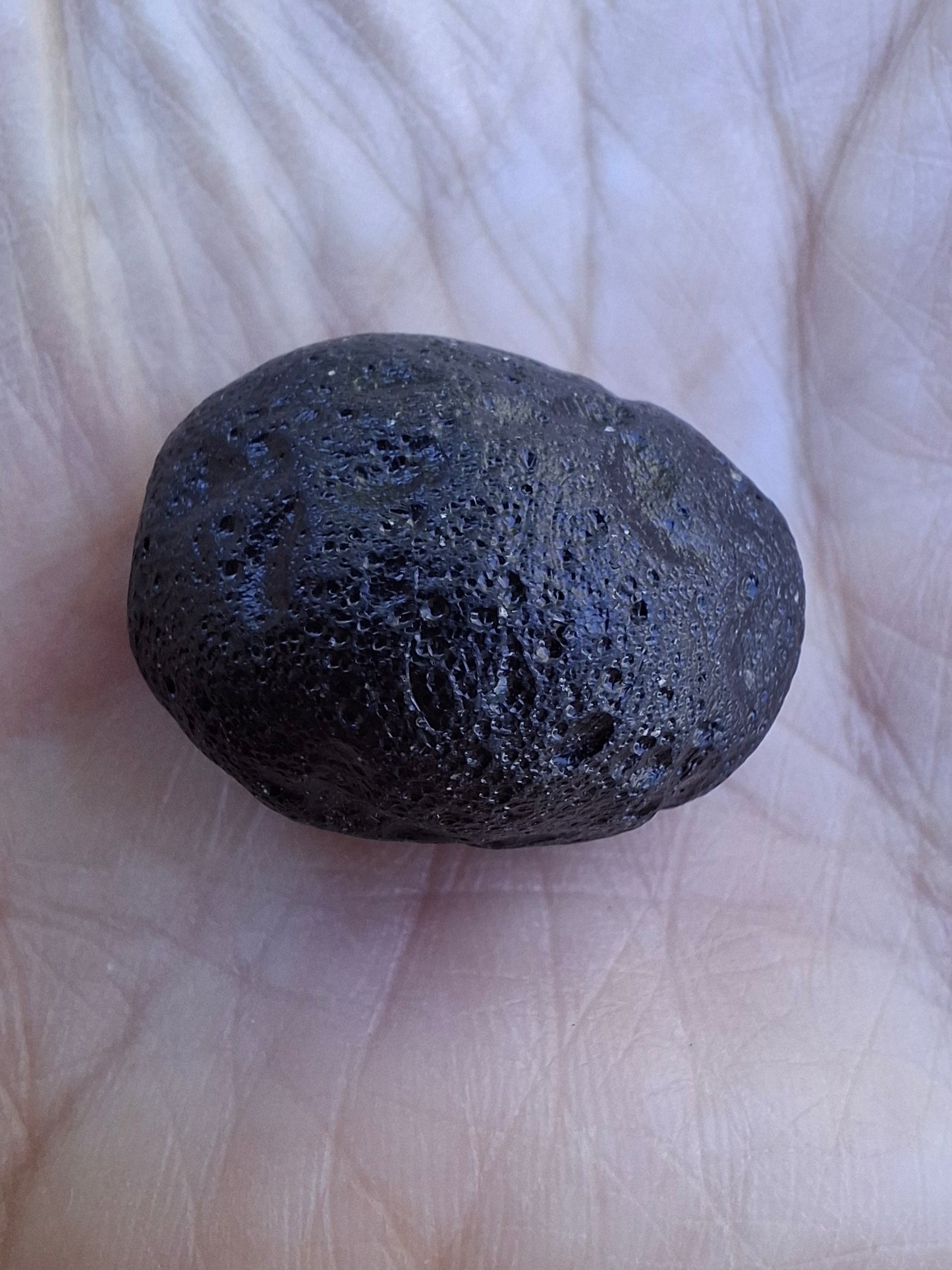 Philippinite (Rizalite), 11.42g, Tektite