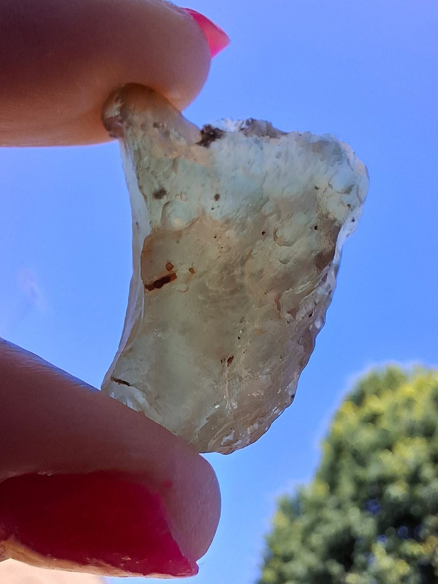 Libyan Desert Glass (darker) Piece, 7.36g, Tektite (Ref: L1357)