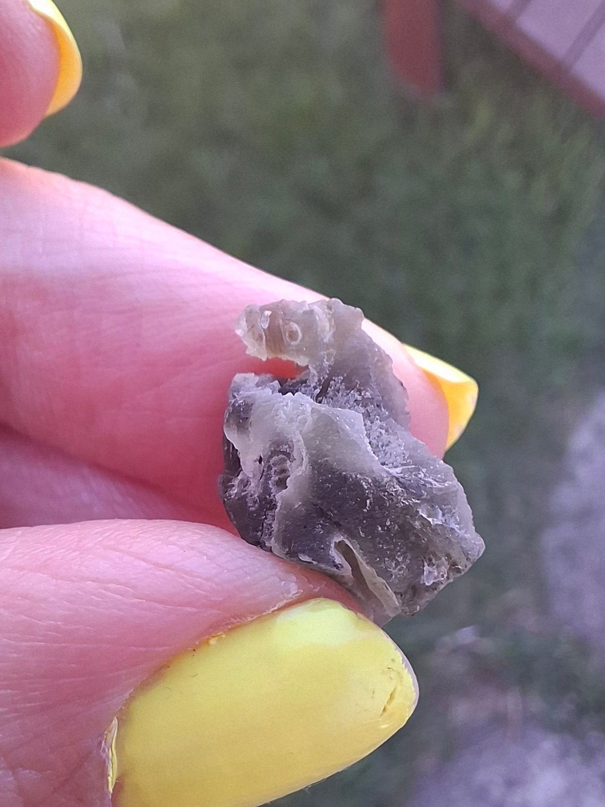 Moldavite Piece, 1.74g, Tektite (Ref: 1513)