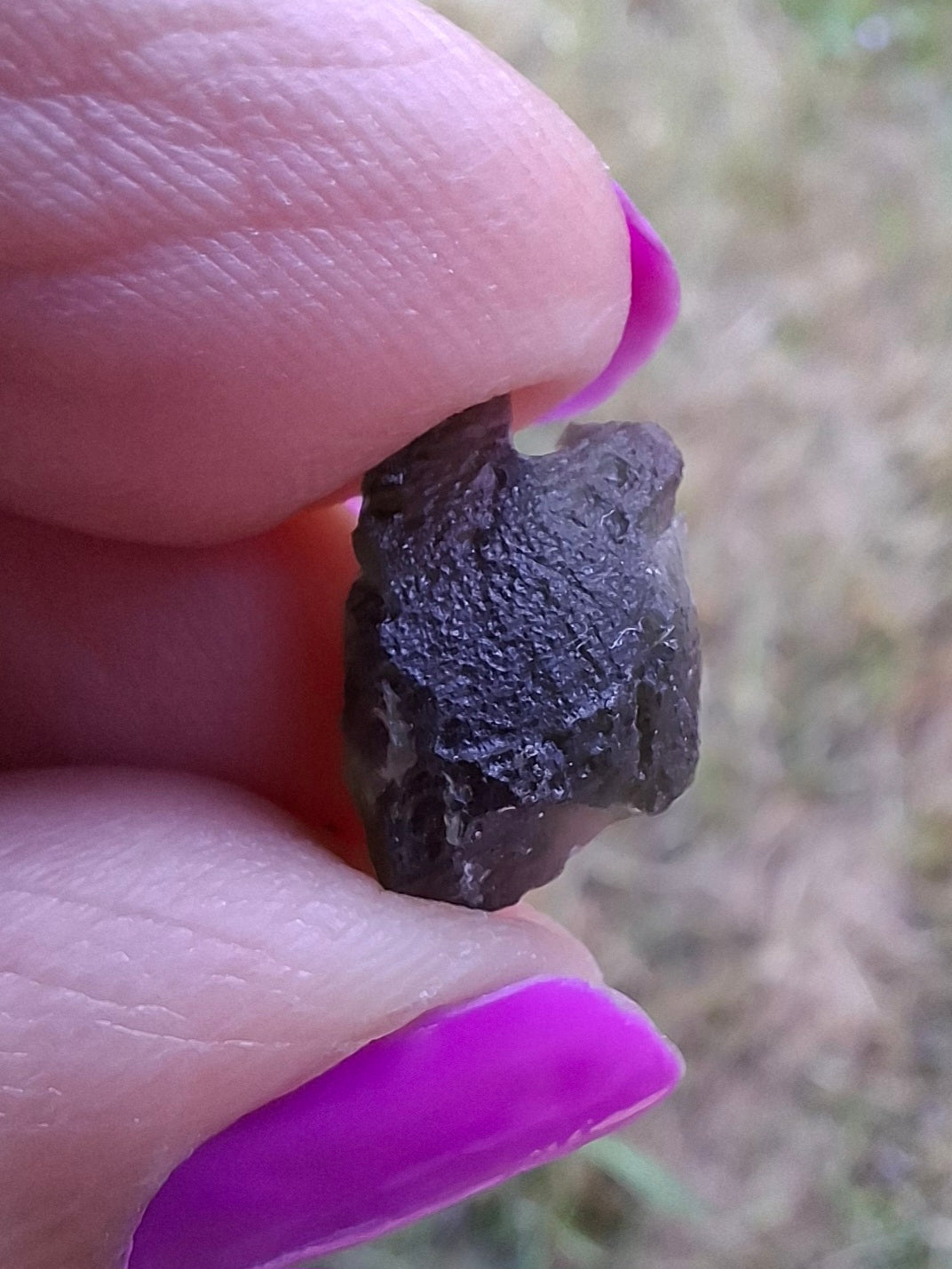 Moldavite Piece, 1.20g, Tektite (Ref: 1440)
