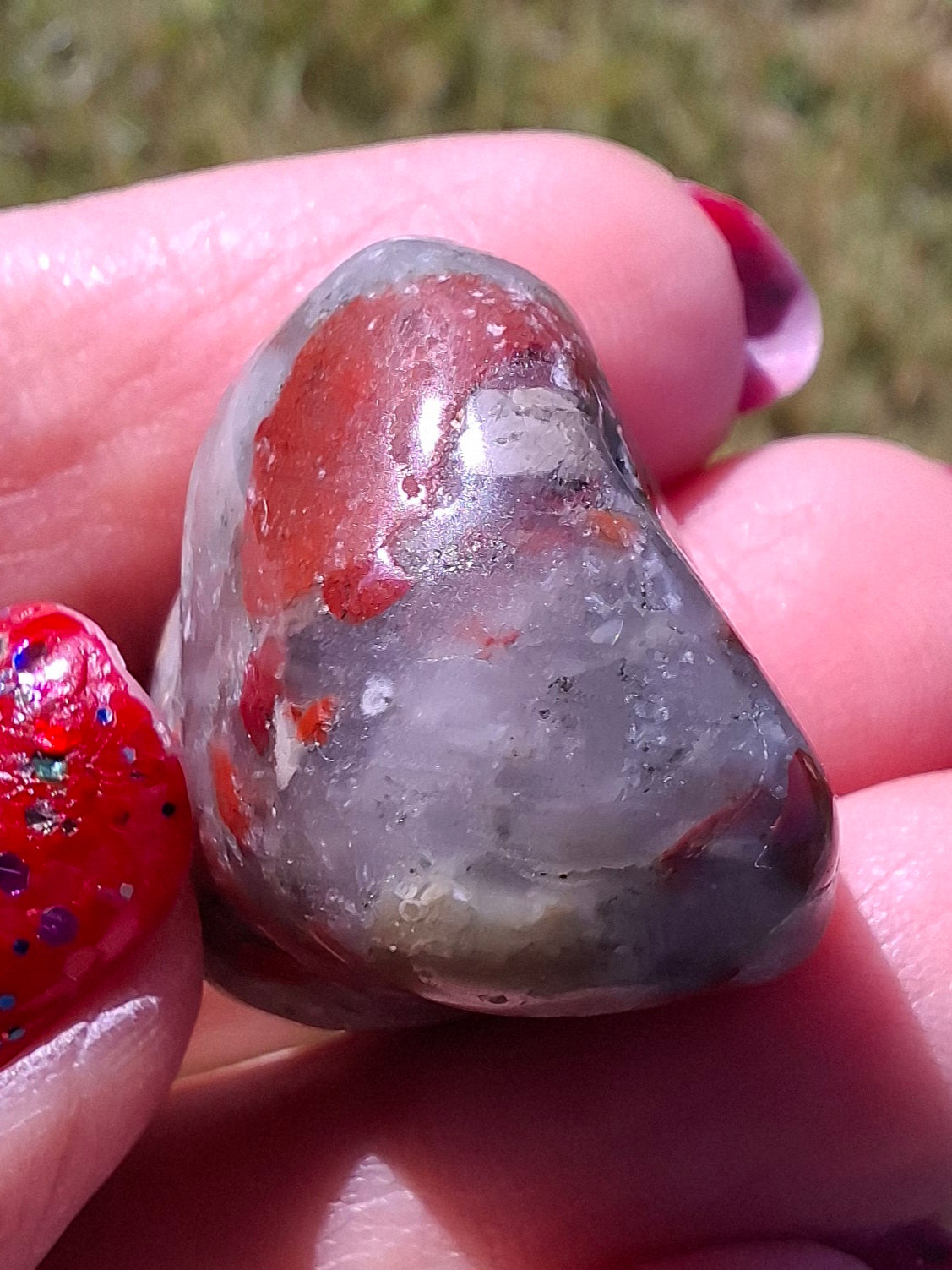 African Blood Stone, Tumble Stone, Crystal (Ref: T175)
