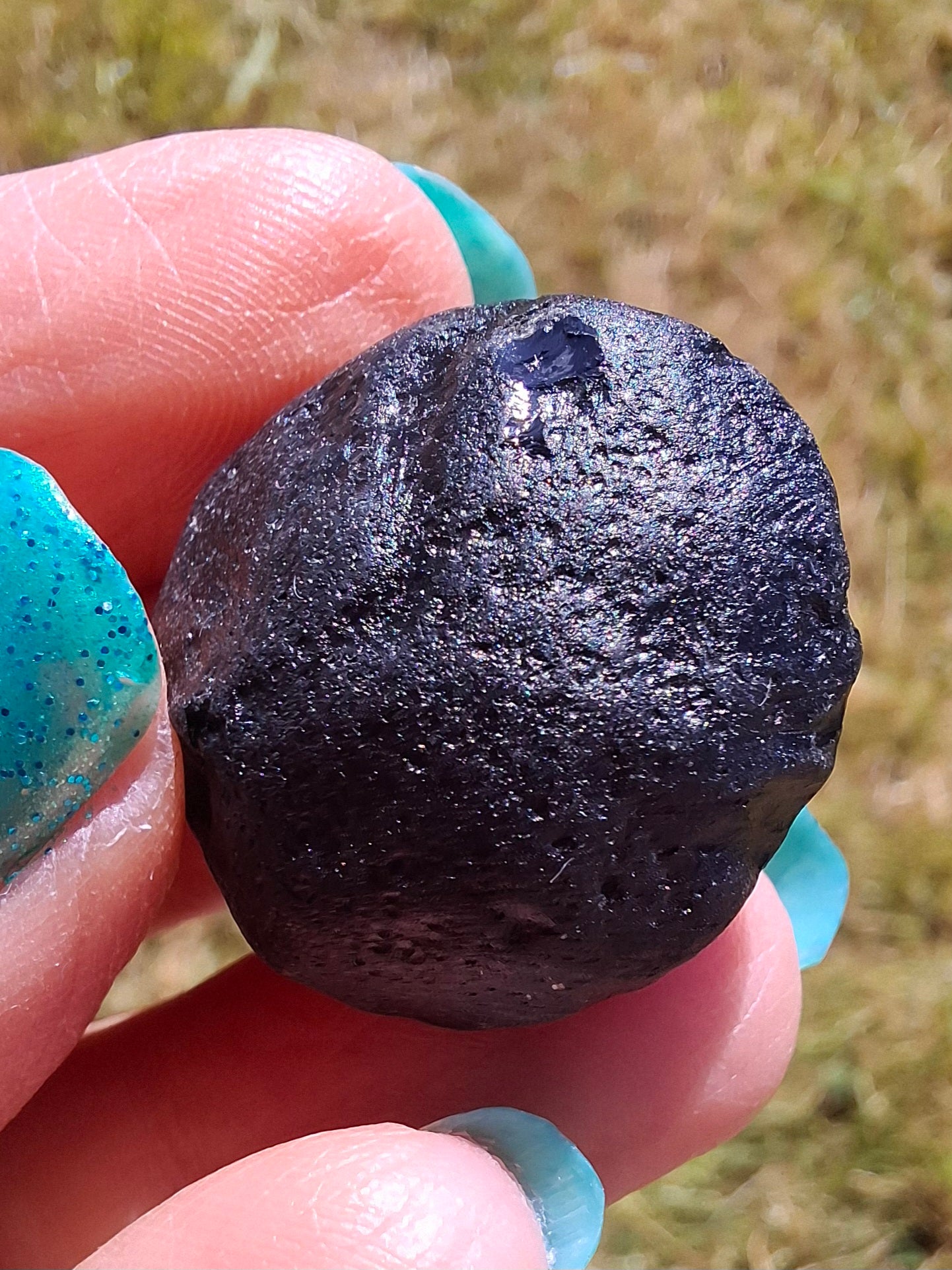 Philippinite (Rizalite), 9.24g, Tektite