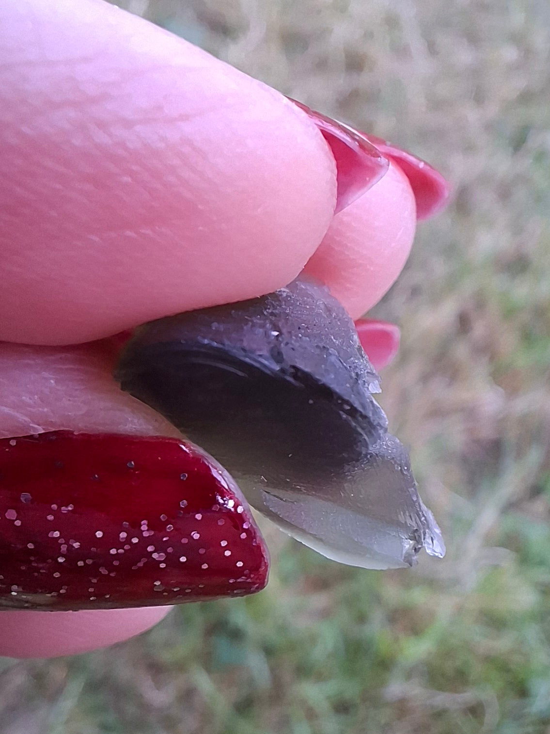Moldavite Piece, 1.68g, Tektite (Ref: 1468)