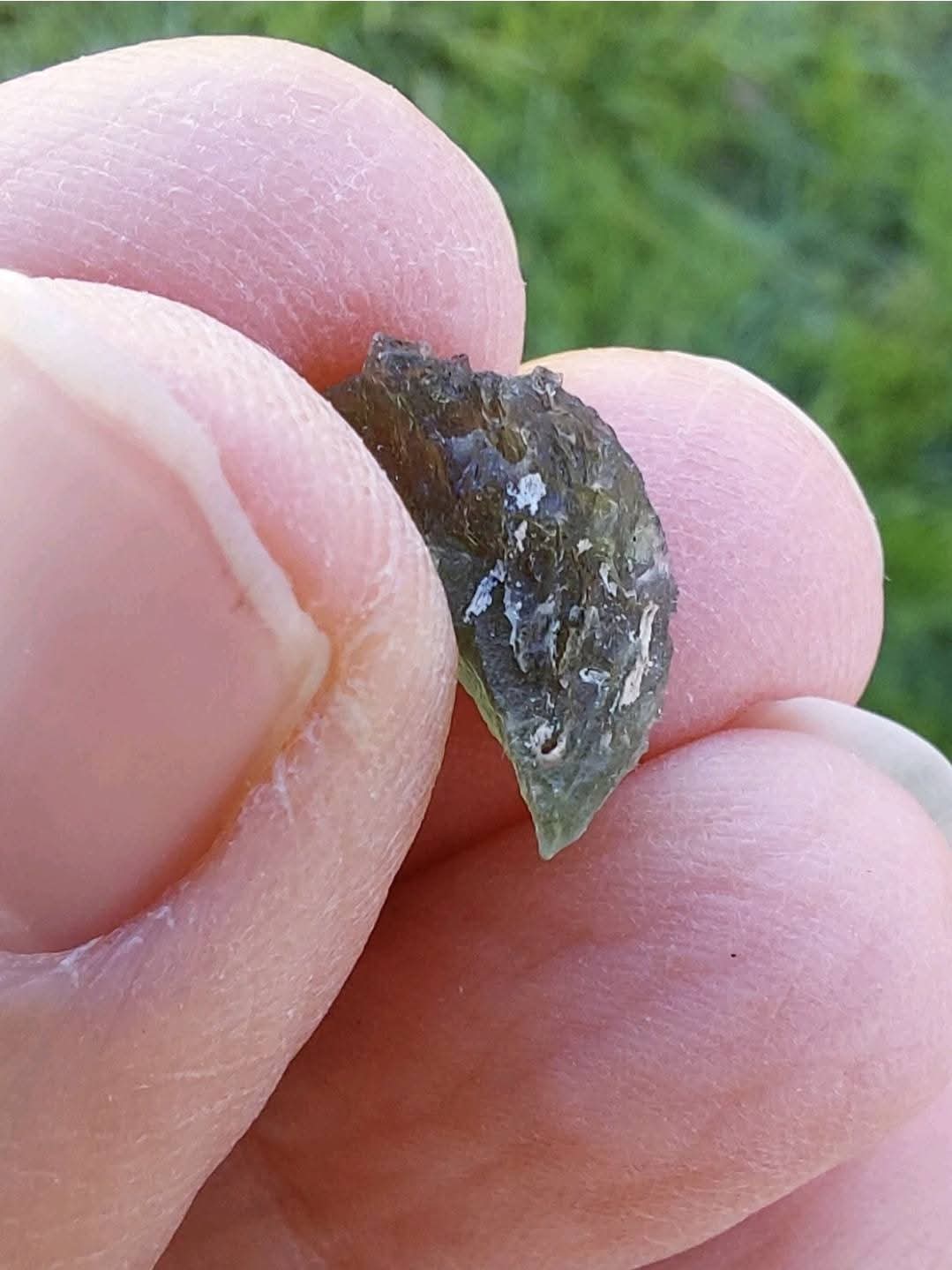 Moldavite Piece, 0.62g, Tektite (Ref: 955)