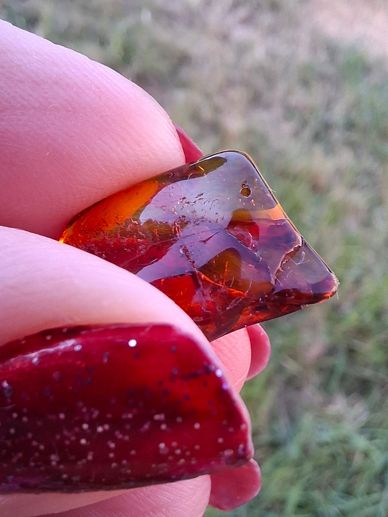 Baltic Amber, 0.94g, Fossil (Ref: A256)