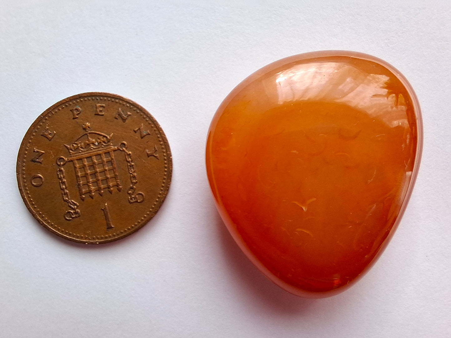 Carnelian, Tumble Stone, Crystal (Ref: T62)