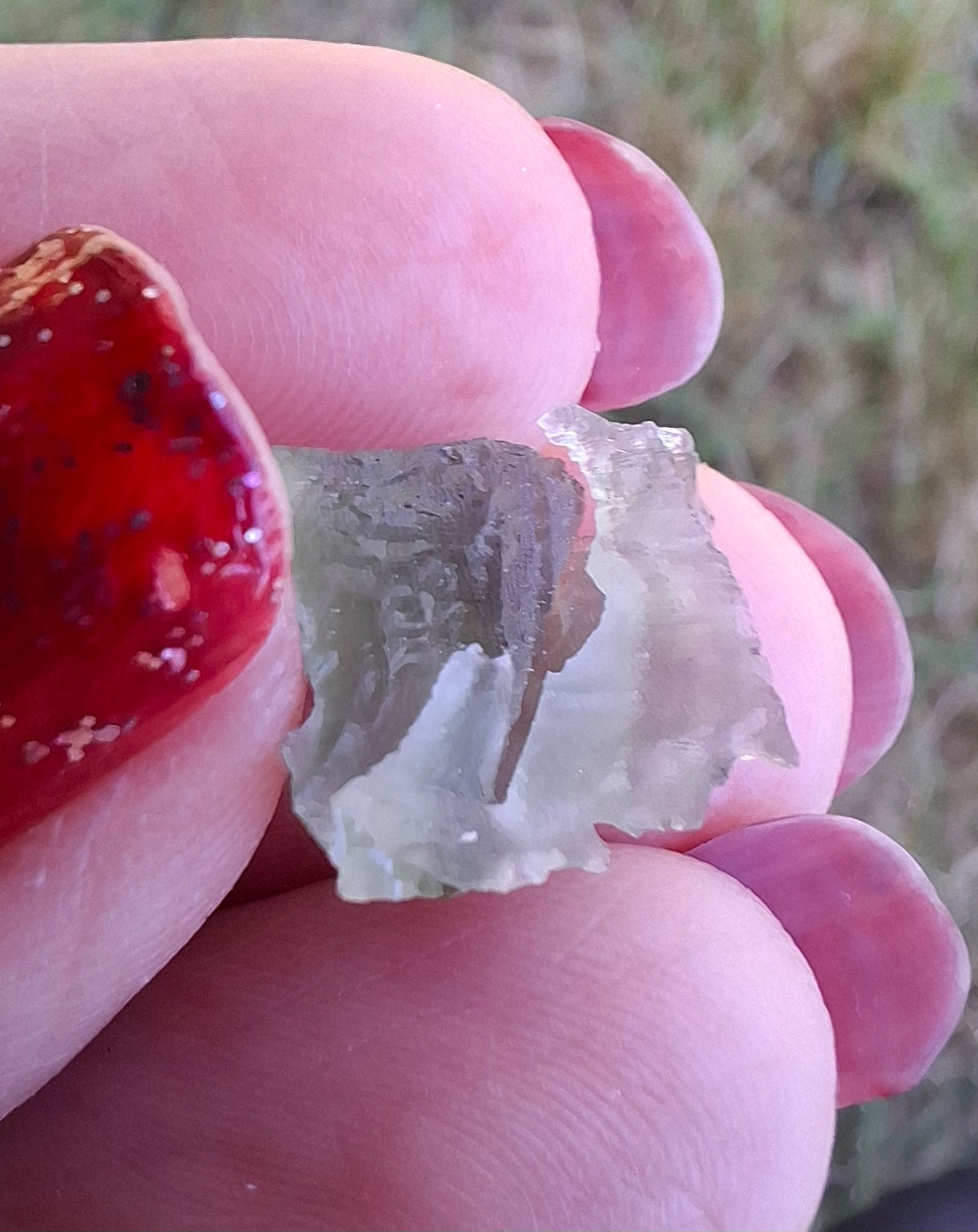 Moldavite Piece, 0.60g, Tektite (Ref: 1473)