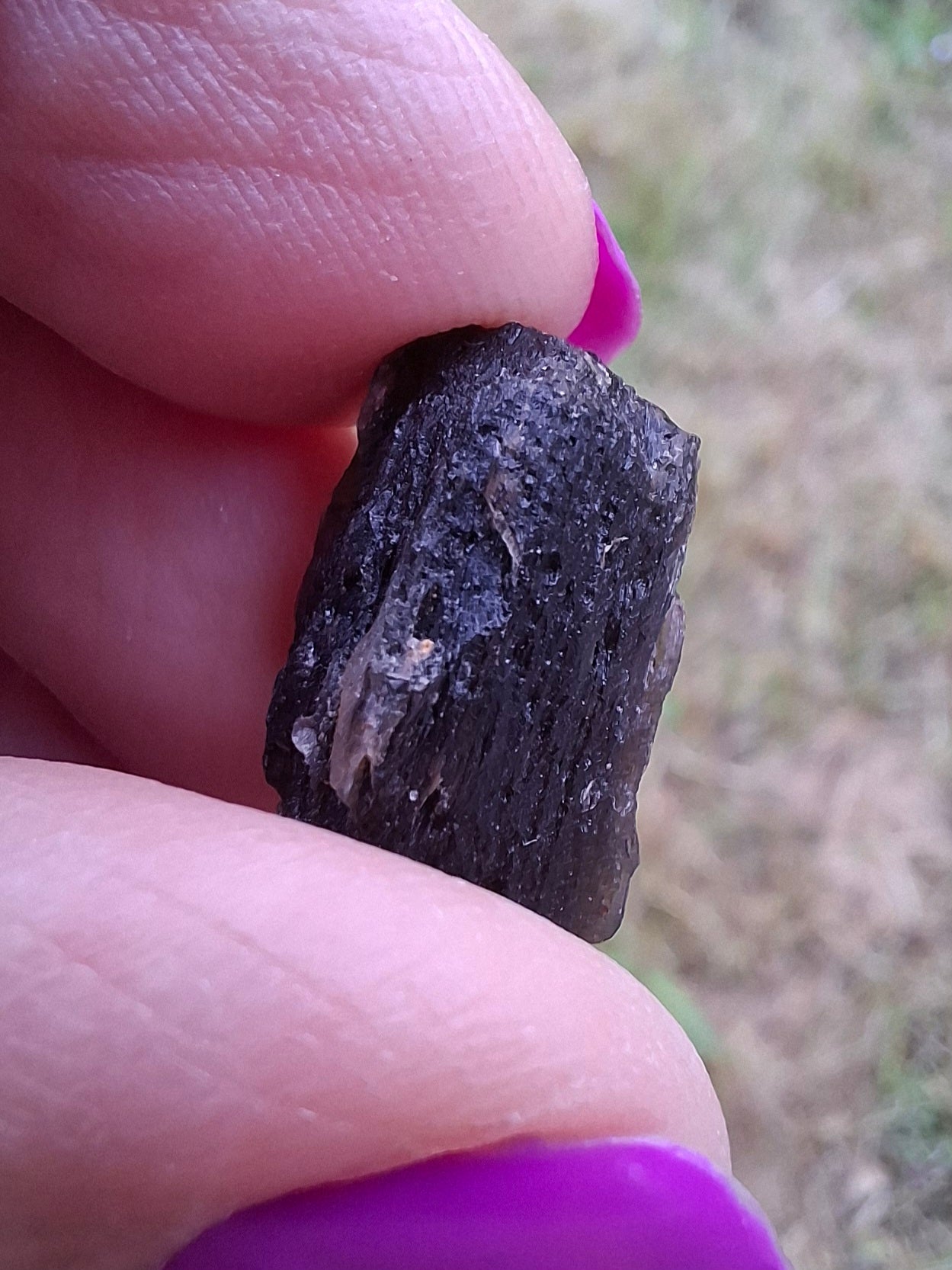 Moldavite Piece, 2.80g, Tektite (Ref: 1432)