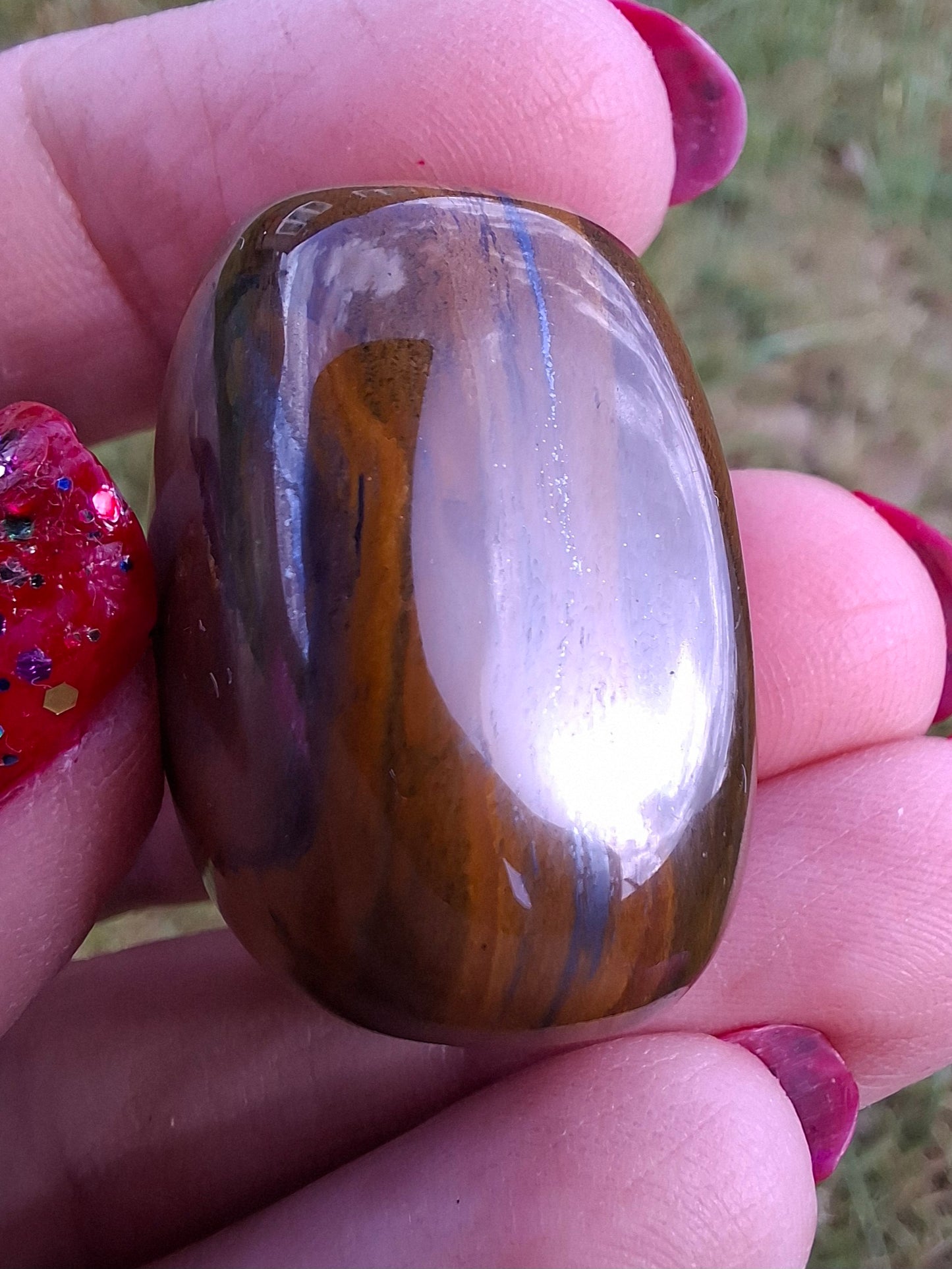 Tigers Eye, Tumble Stone, Crystal (Ref: T131)