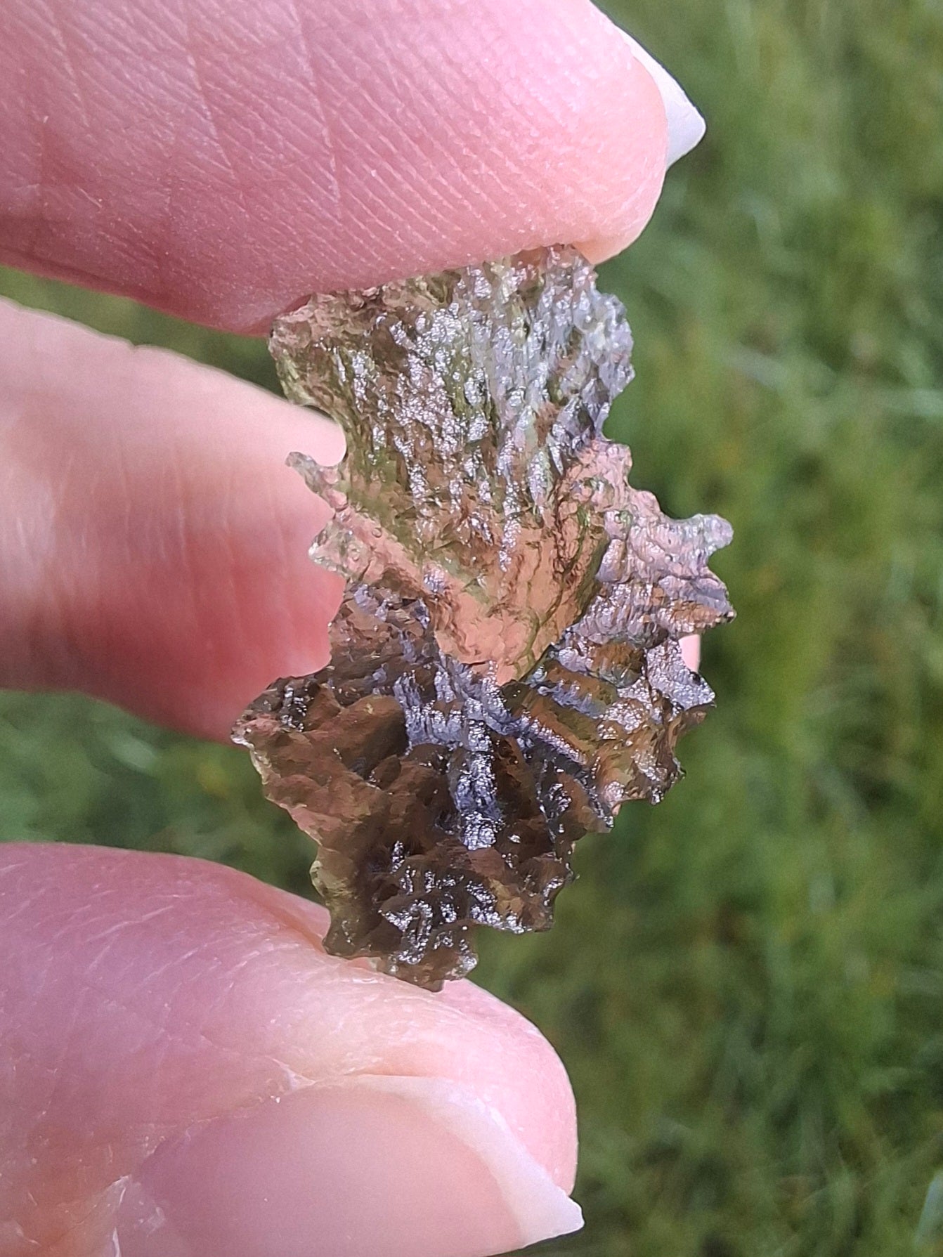 Moldavite Piece, JEZKOVNA BESEDNICE, 1.50g, Tektite (Ref: 1277)